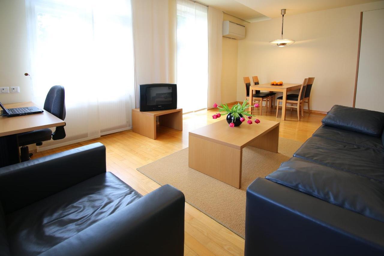 Apartments Villa Boltez Kranj Extérieur photo