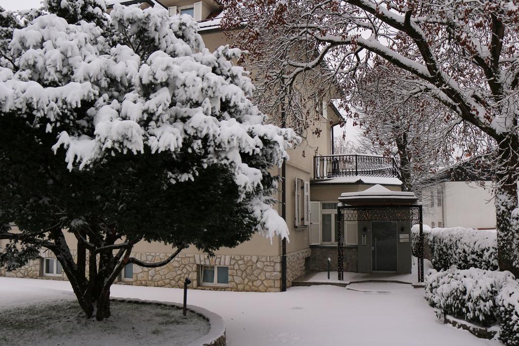 Apartments Villa Boltez Kranj Extérieur photo