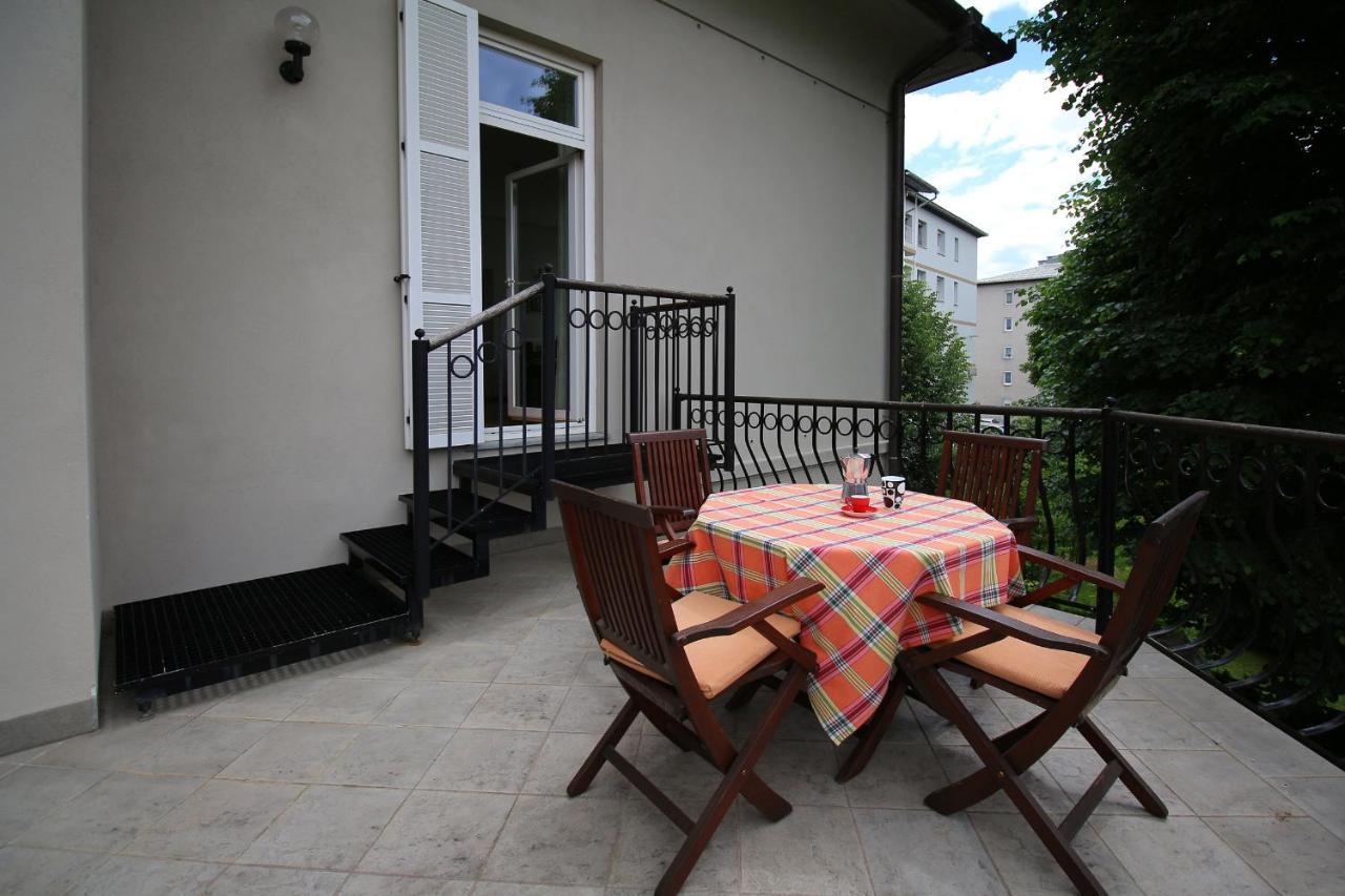 Apartments Villa Boltez Kranj Extérieur photo